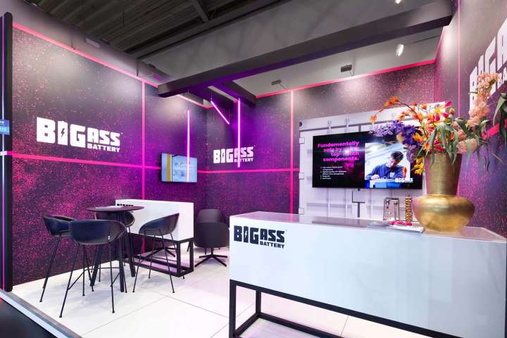 Standbouw Big Ass Battery