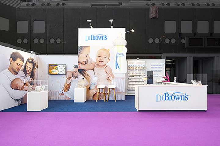 Beursstand Negenmaandenbeurs - Dr. Brown's babyfles standbouw